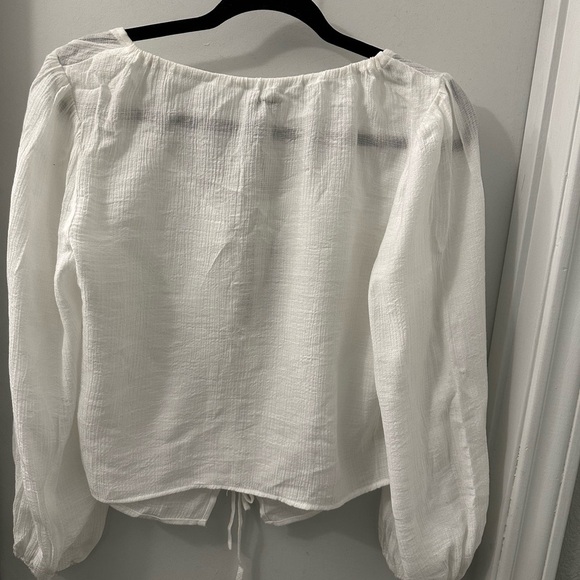 NWT GIANNI BINI WOV TAYLYNN OPEN TIE
COLOR: WHITE - Picture 3 of 12